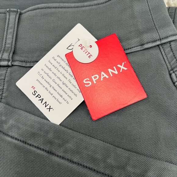 New Spanx Stretch Twill Straight-leg pants. Petite 1X. Hazy Blue Grey. - Picture 9 of 11